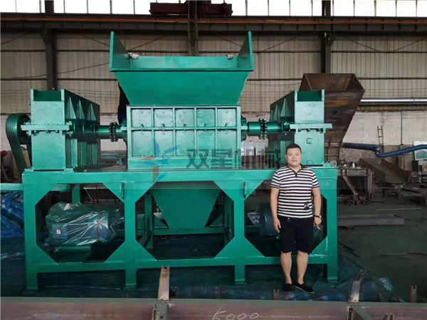 金屬撕碎機可以用來干什么？金屬撕碎機零部件都有哪些？