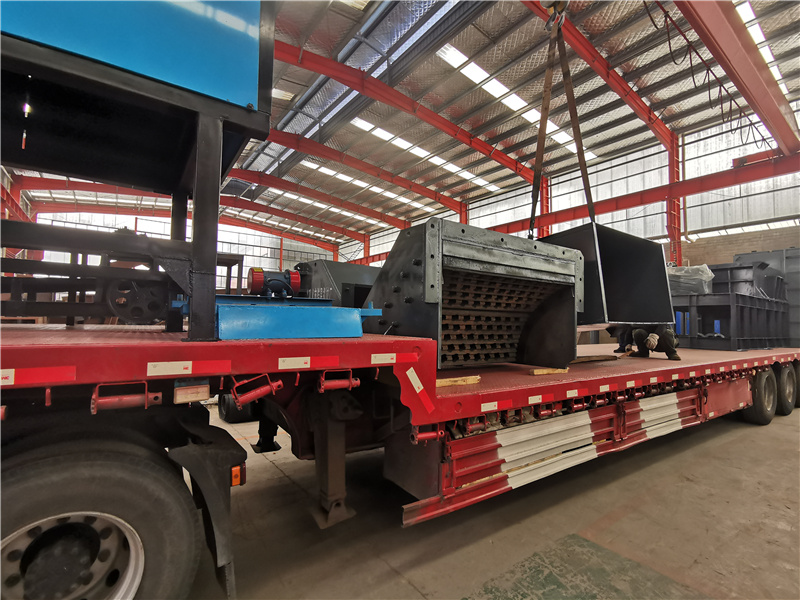 1600型<a href='http://www.176vgjec.cn/psxl/1279.html' target='_blank'><span>廢鋁破碎</span></a>機發貨